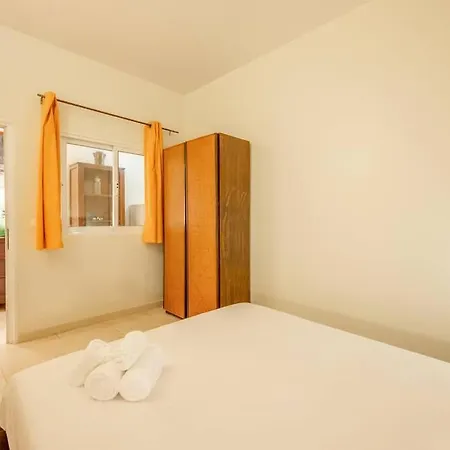 Дом отдыха Guestready - Candido Dos Reis Beachfront Living