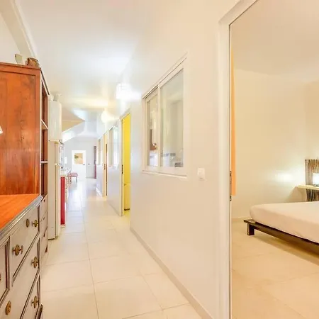 Дом отдыха Guestready - Candido Dos Reis Beachfront Living *