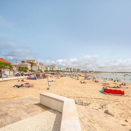 Дом отдыха Guestready - Candido Dos Reis Beachfront Living *